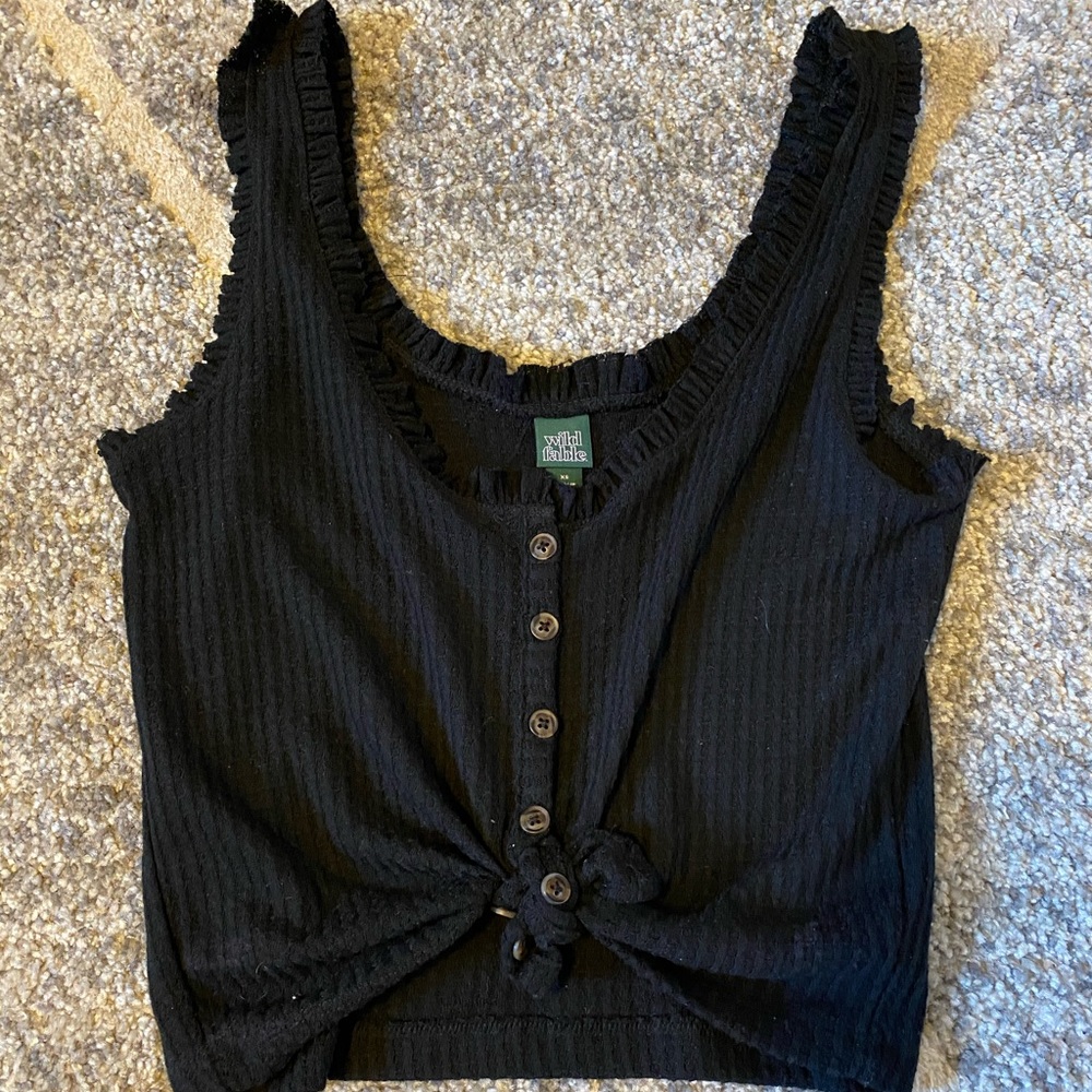 Black button up tank